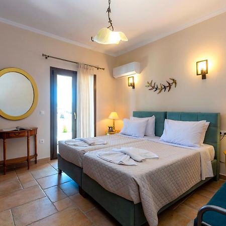 Solaris Methea- Luxury Central Villa By The Castle Кассиопи Экстерьер фото