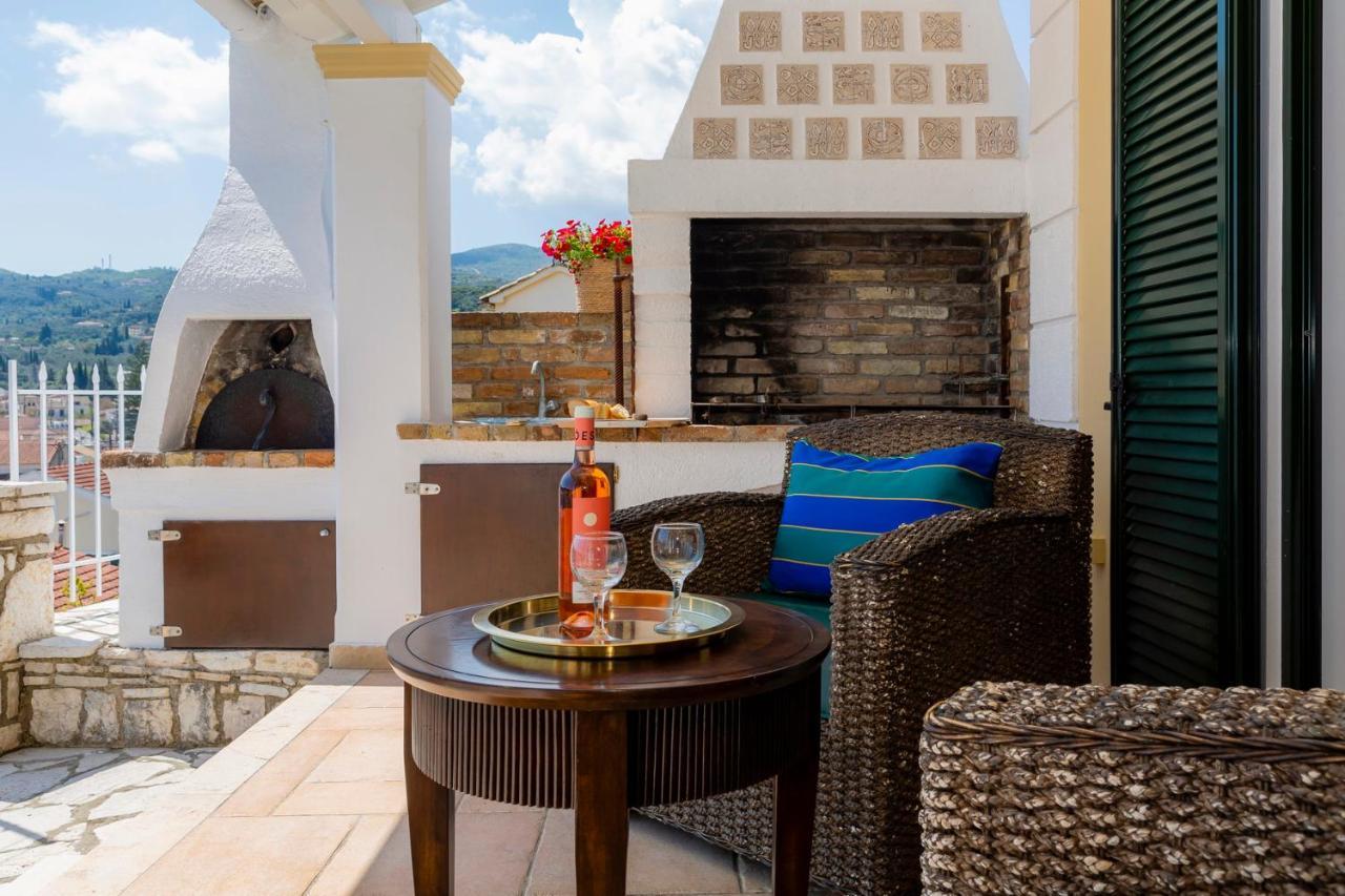 Solaris Methea- Luxury Central Villa By The Castle Кассиопи Экстерьер фото